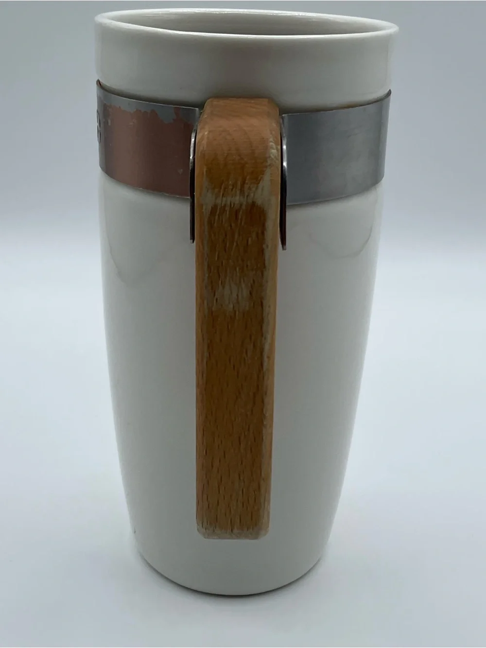 Ello Fulton 16 oz Ceramic Travel Mug White Wood Handle Copper Band Lid